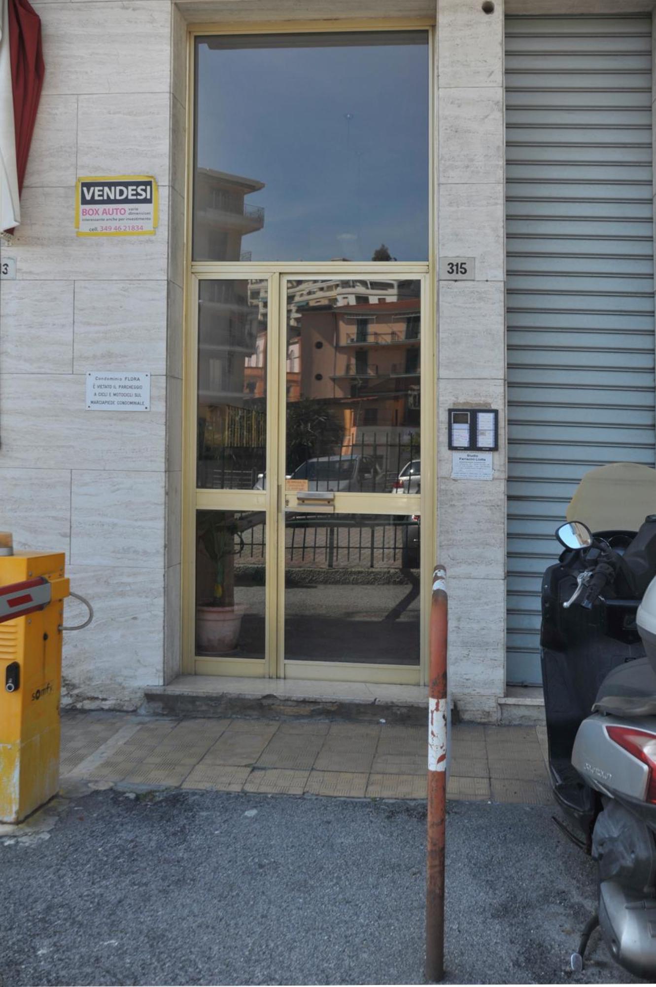 Casa Carina Centro Citta Con Garage Privato Lejlighed Sanremo Eksteriør billede