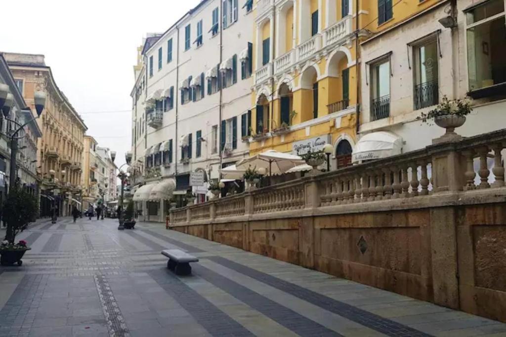 Casa Carina Centro Citta Con Garage Privato Lejlighed Sanremo Eksteriør billede