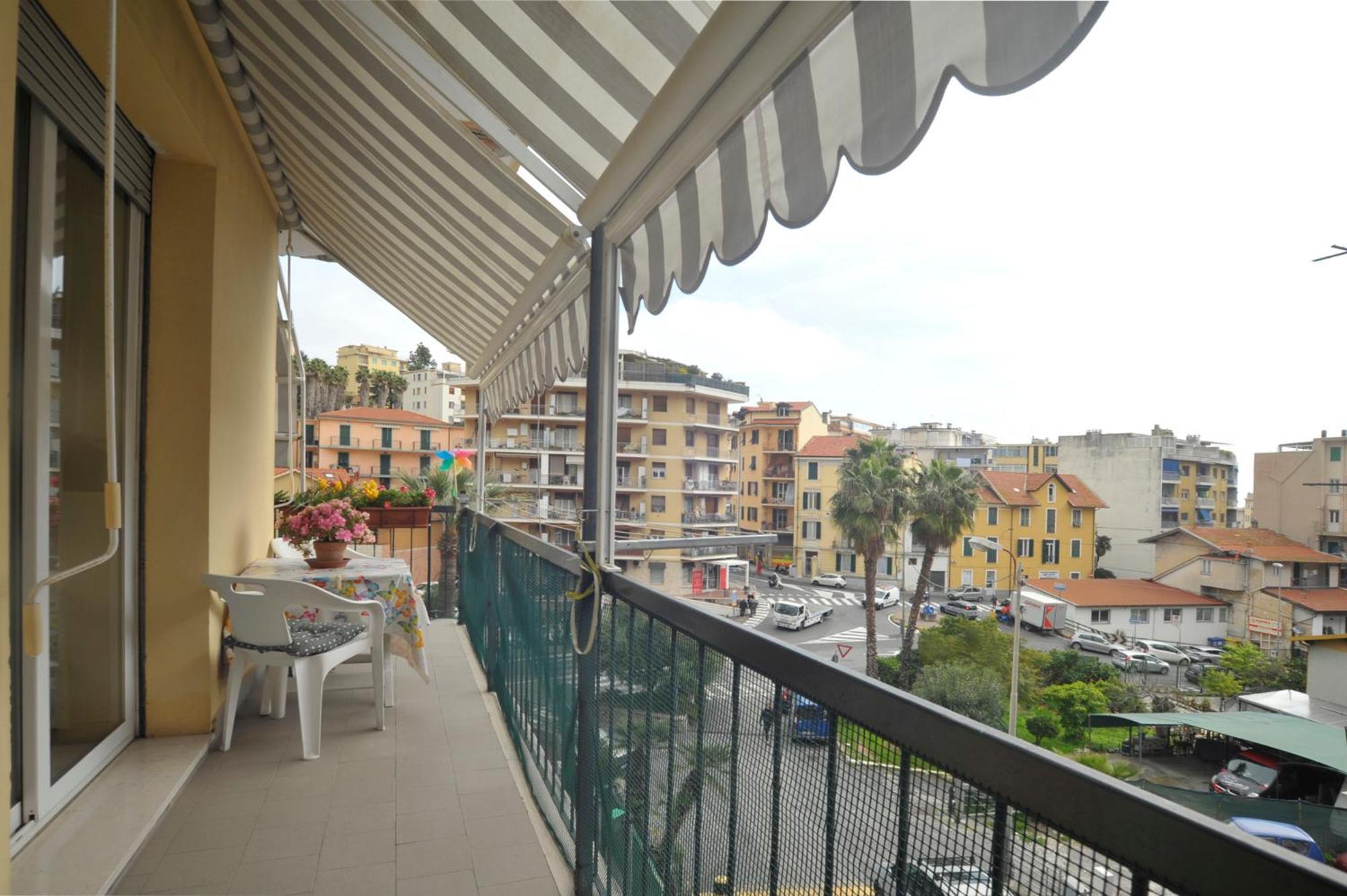 Casa Carina Centro Citta Con Garage Privato Lejlighed Sanremo Eksteriør billede